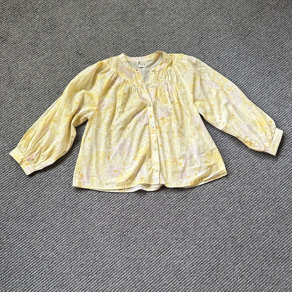 Billabong Floral Button-down Blouse, yellow/pink/white, size small